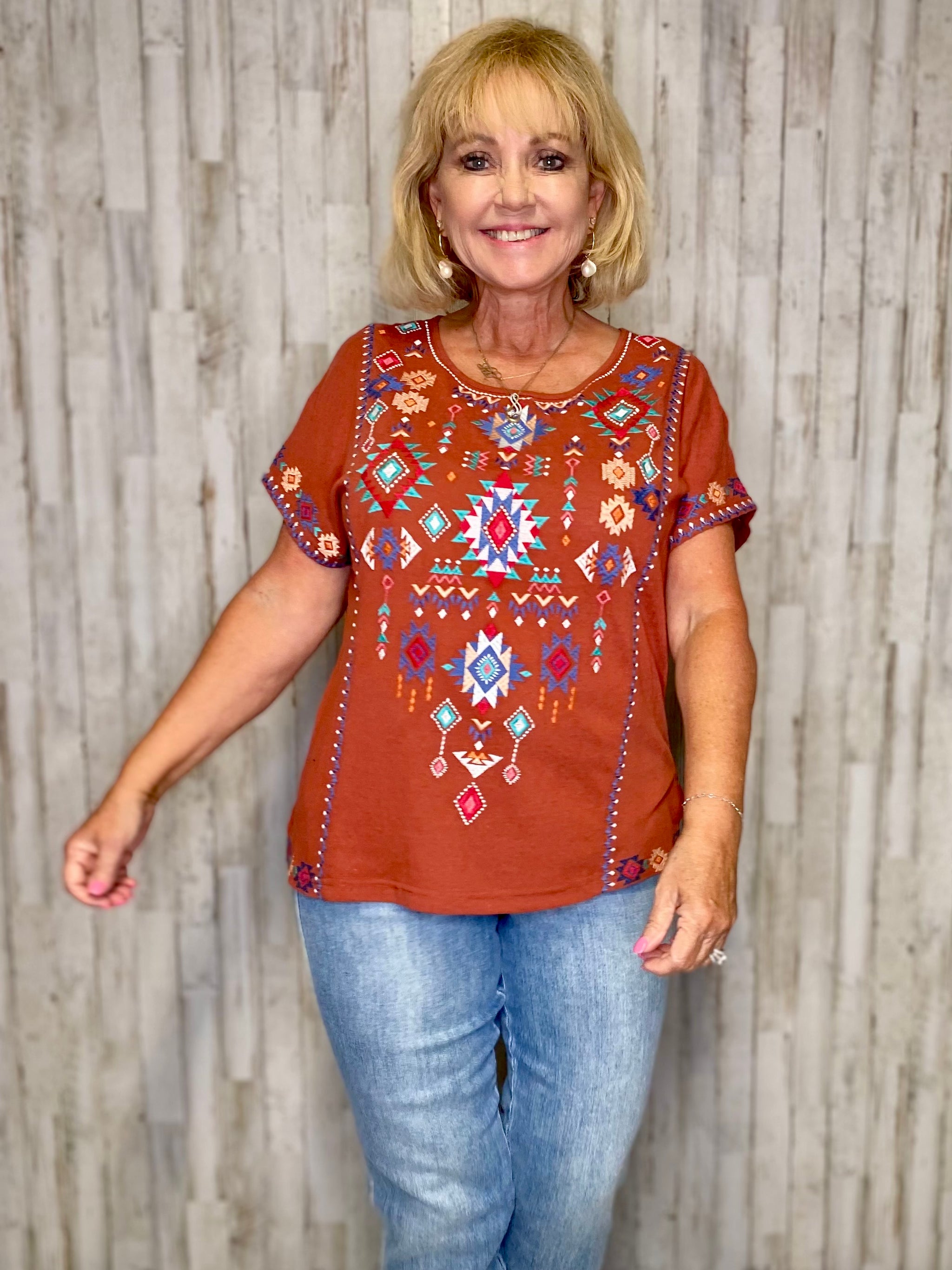 MAYAページ Maya Aztec Embroidery Top – SpeakEasy Boutique