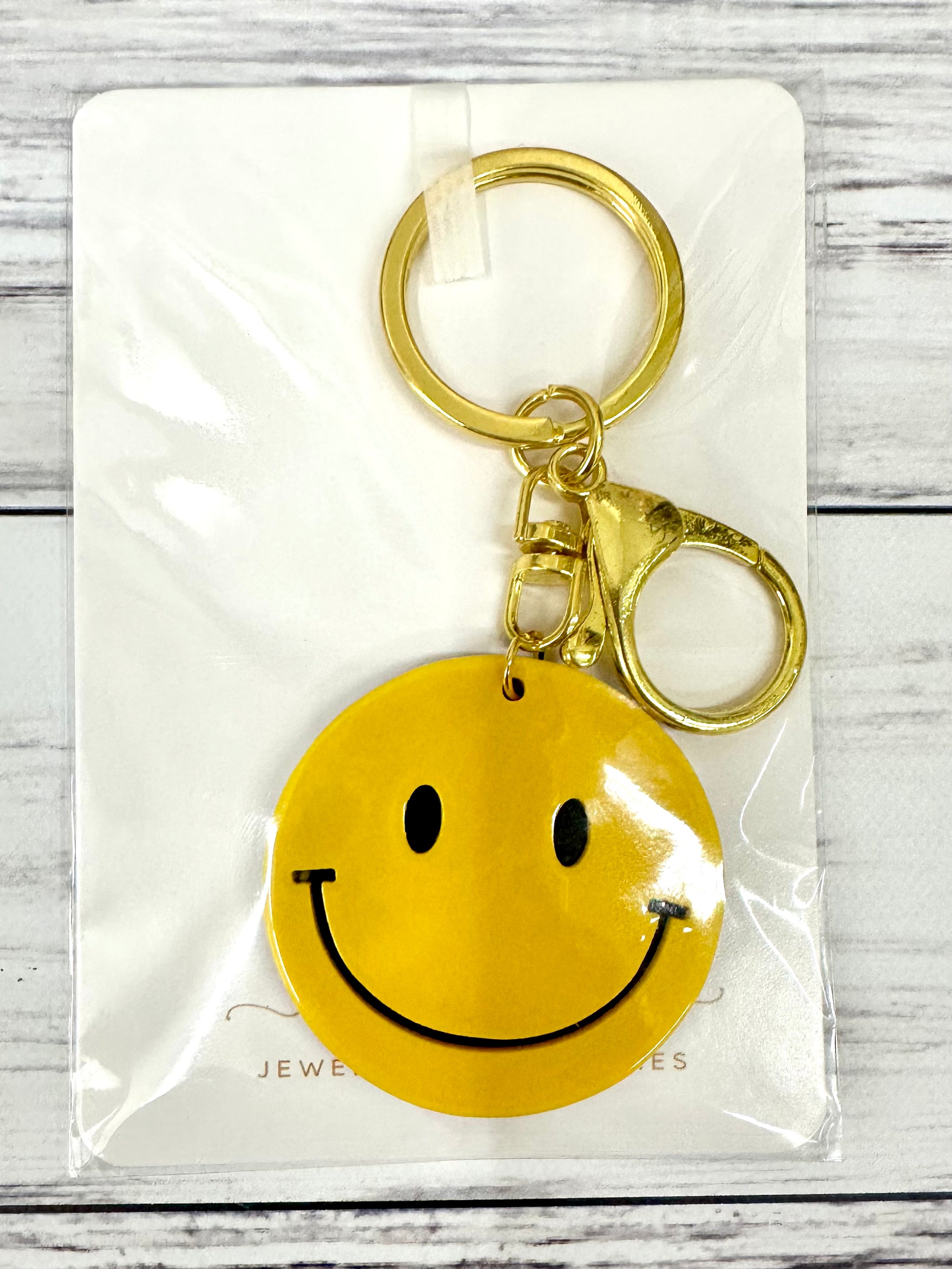 Smiley Keychain – SpeakEasy Boutique