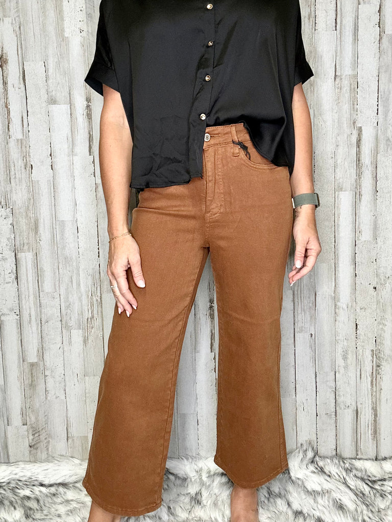 Look Stunning In The New Eye-Catching Tummy Control Wide Leg Pants